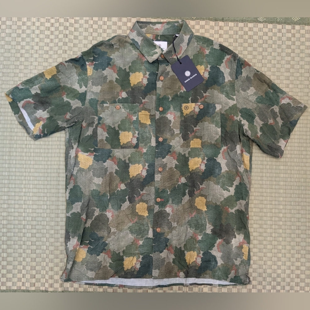 NWT Serge Blanco Short Sleeve Button Up Shirt Camouflage Men's Size Large